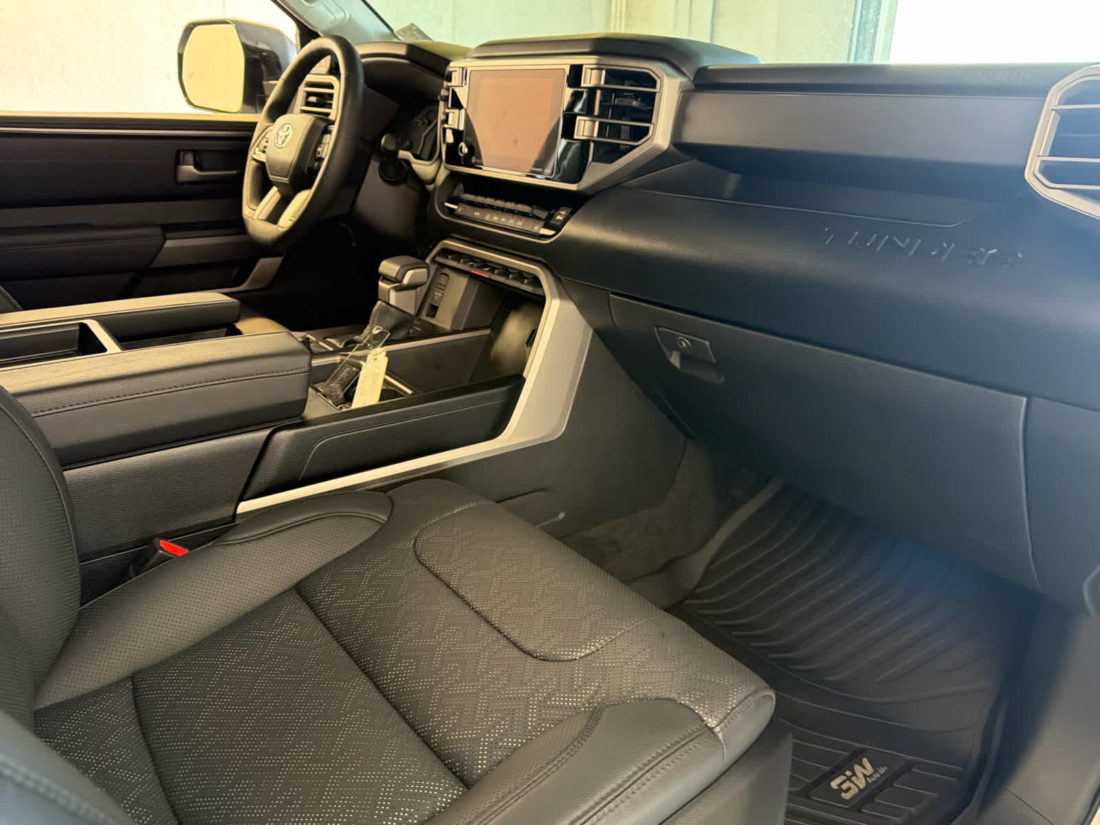 2024 Toyota Tundra 4WD SR5