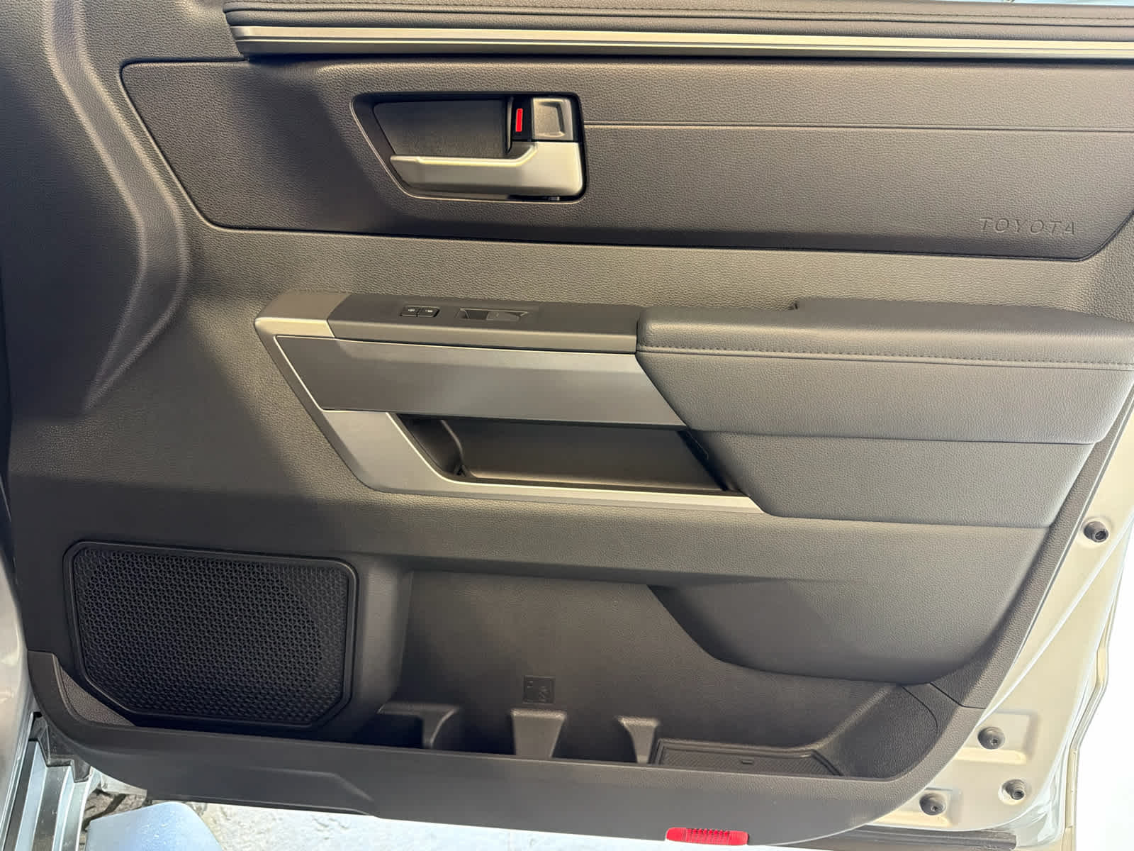 2024 Toyota Tundra 4WD SR5