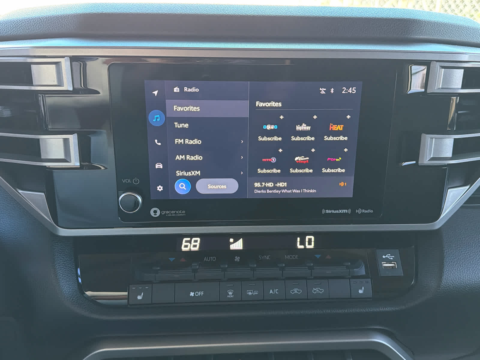 2024 Toyota Tundra 4WD SR5