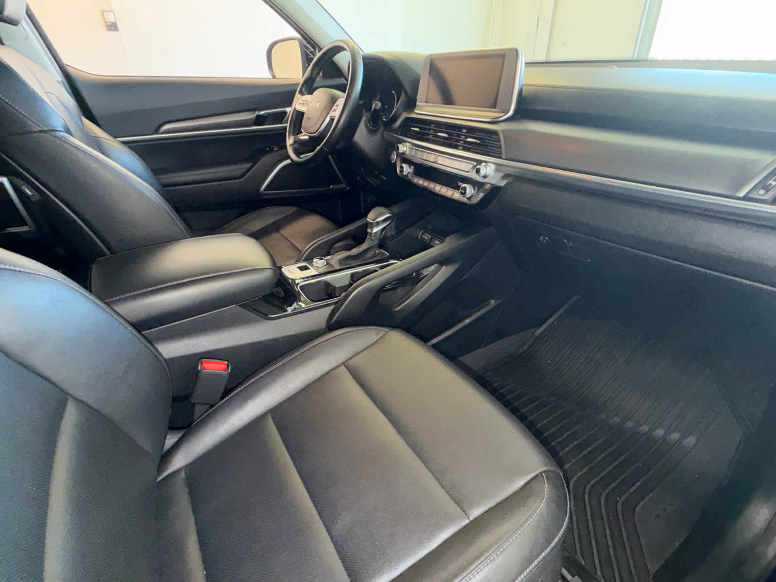 2022 Kia Telluride LX