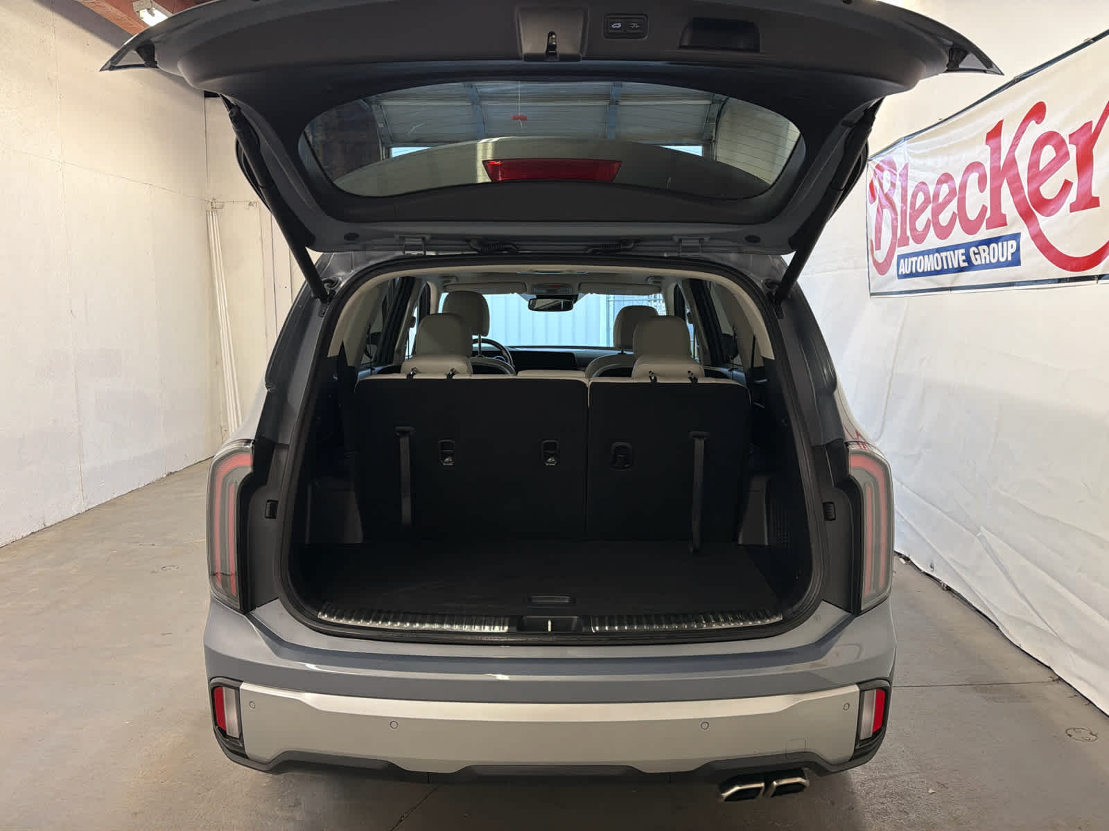 2023 Kia Telluride SX