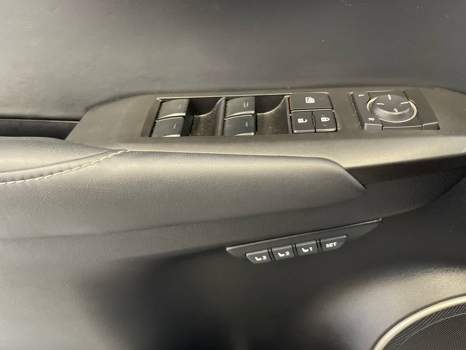 2016 Lexus NX 200t FWD 4dr