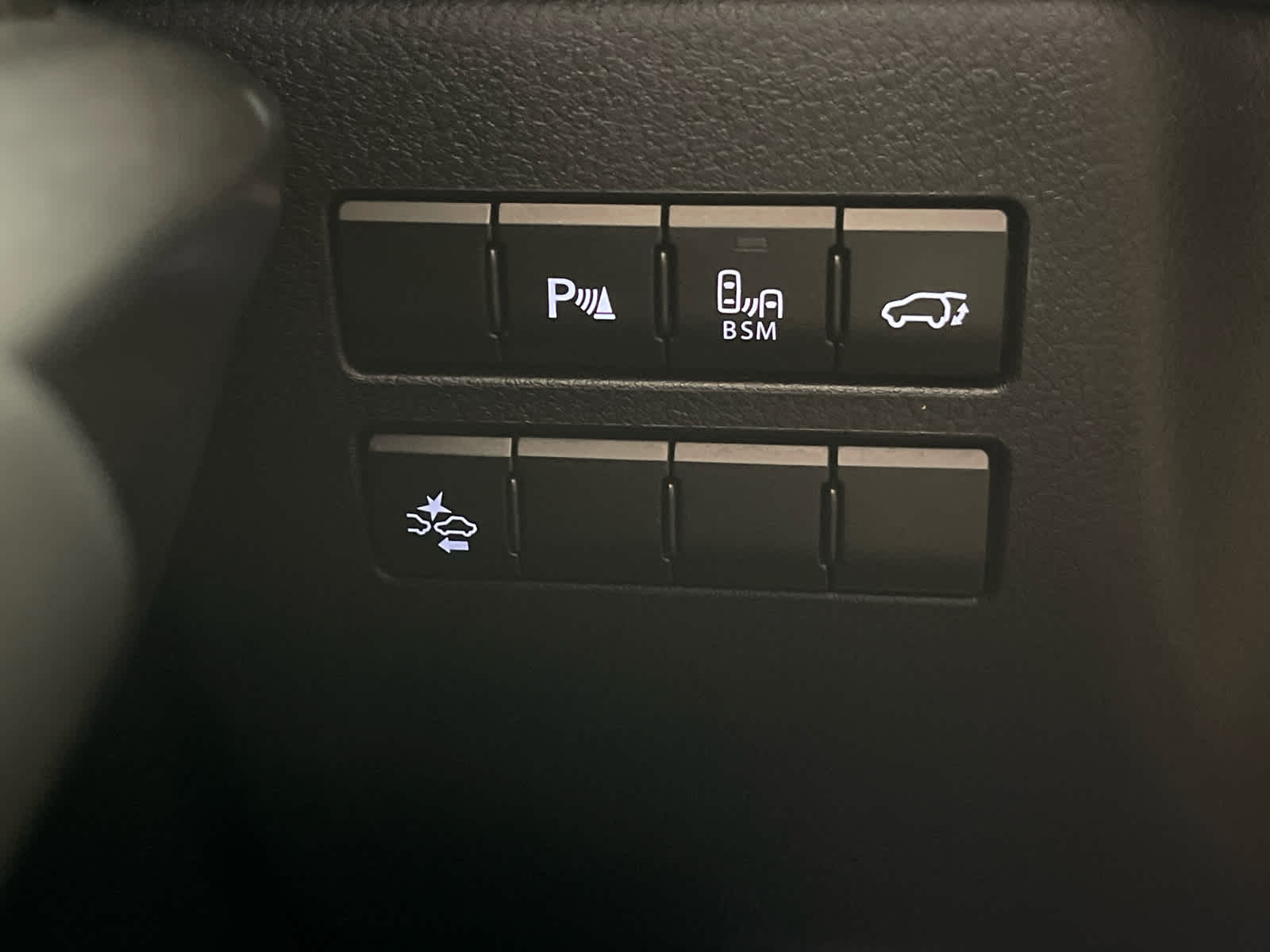 2016 Lexus NX 200t FWD 4dr