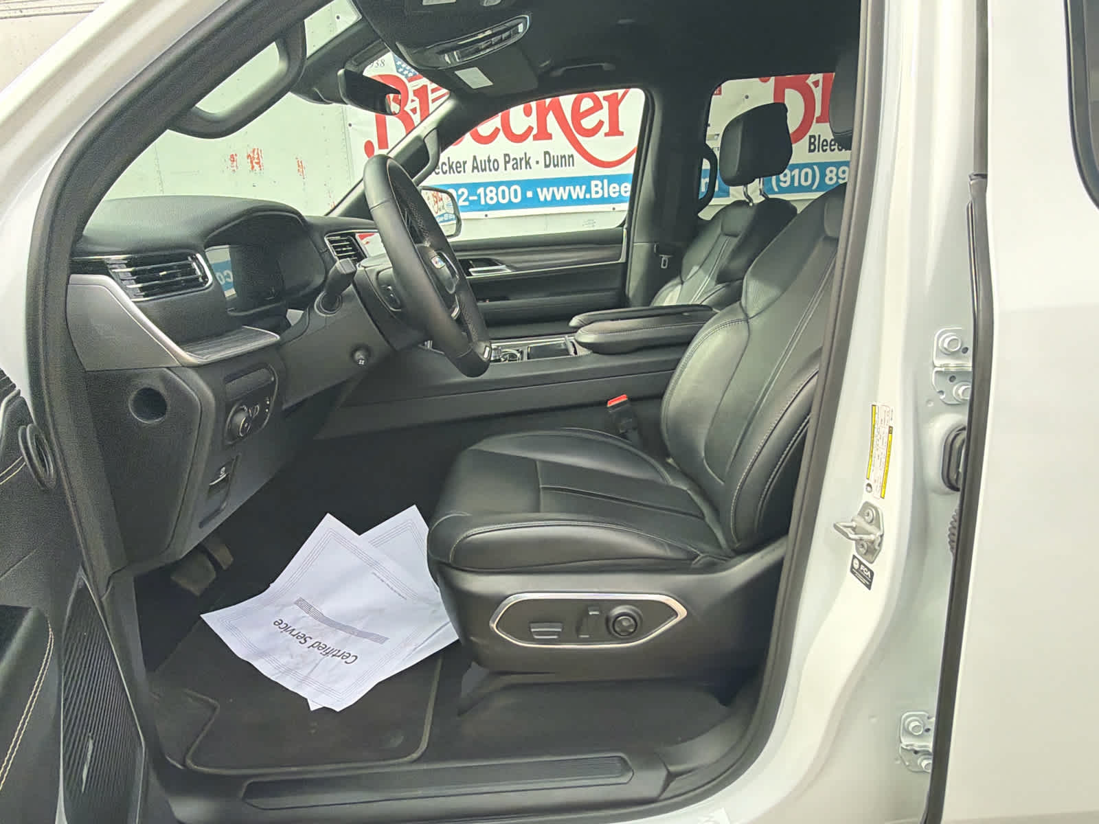 2024 Jeep Wagoneer Series II