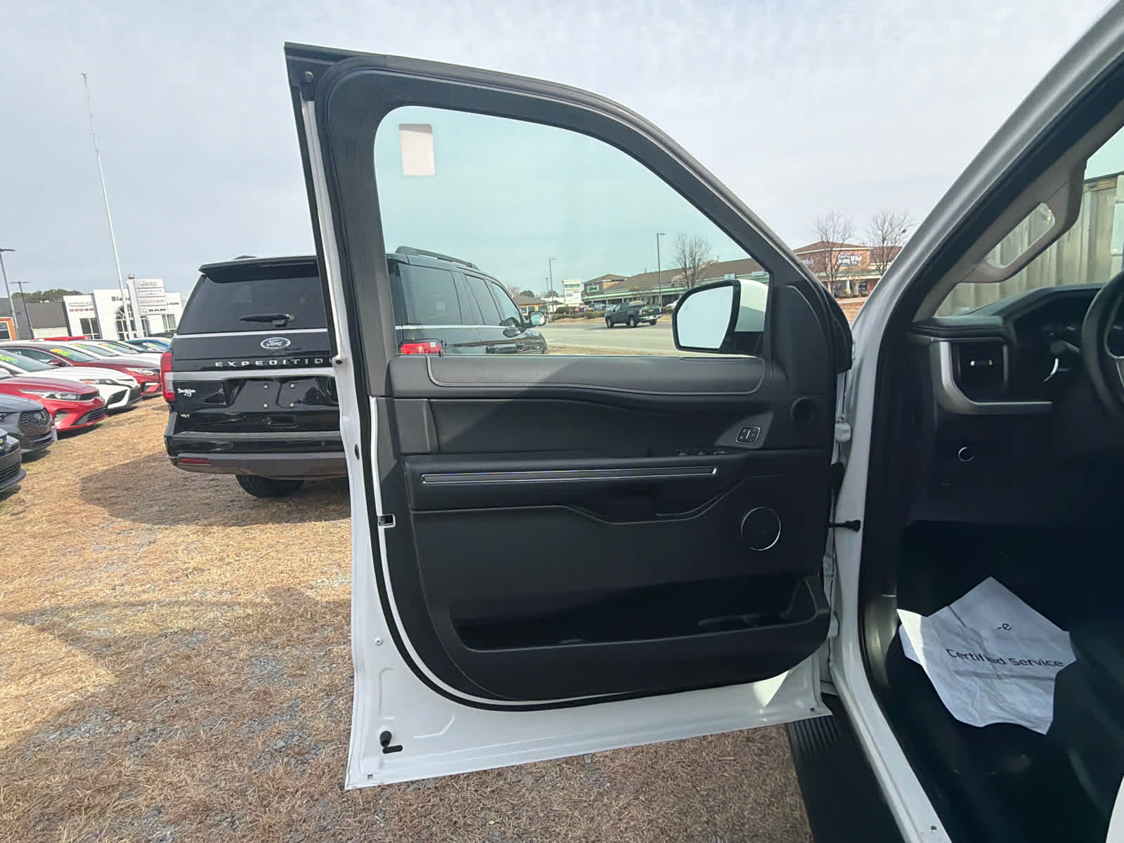 2024 Ford Expedition XLT