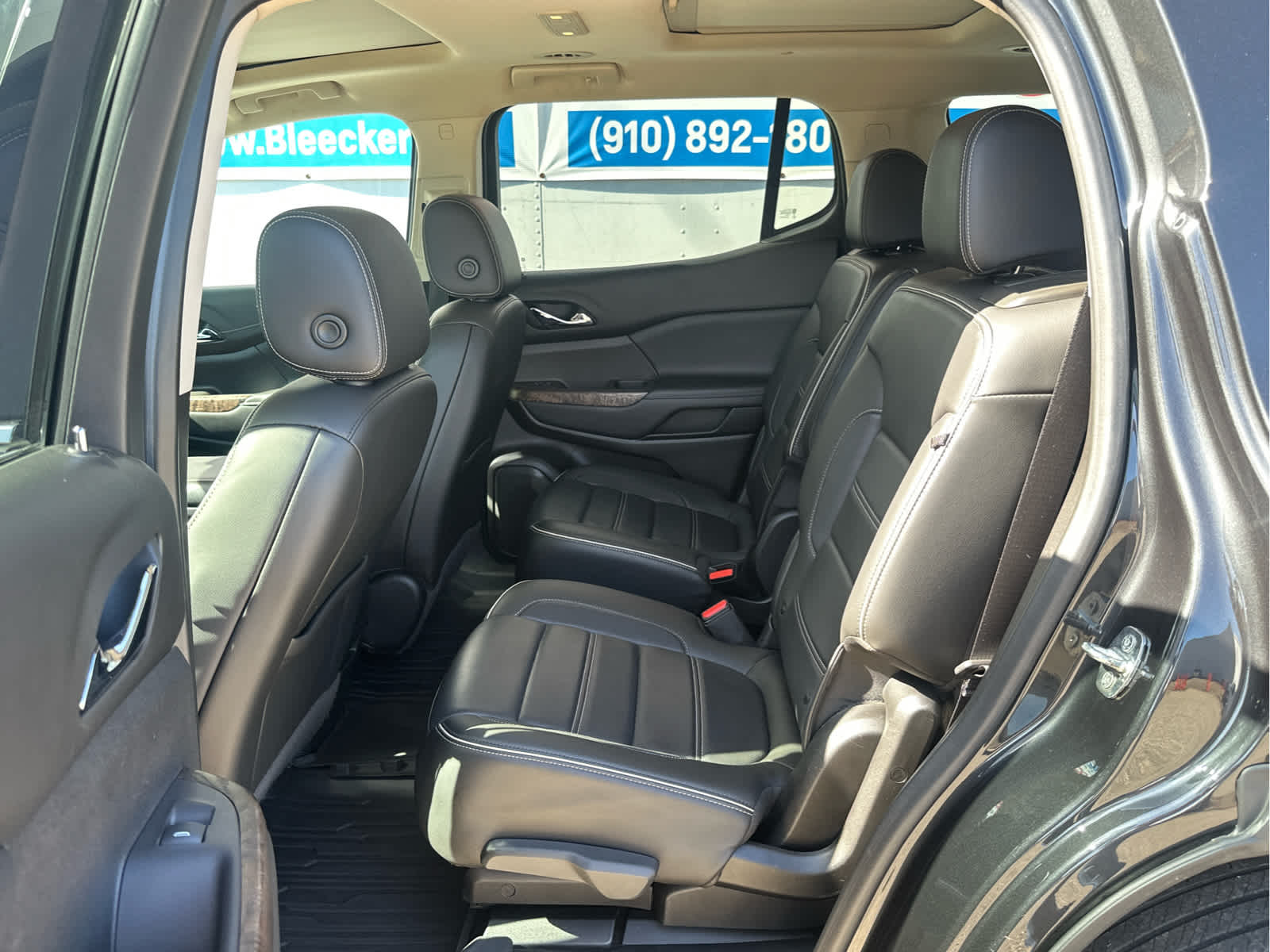 2020 GMC Acadia Denali