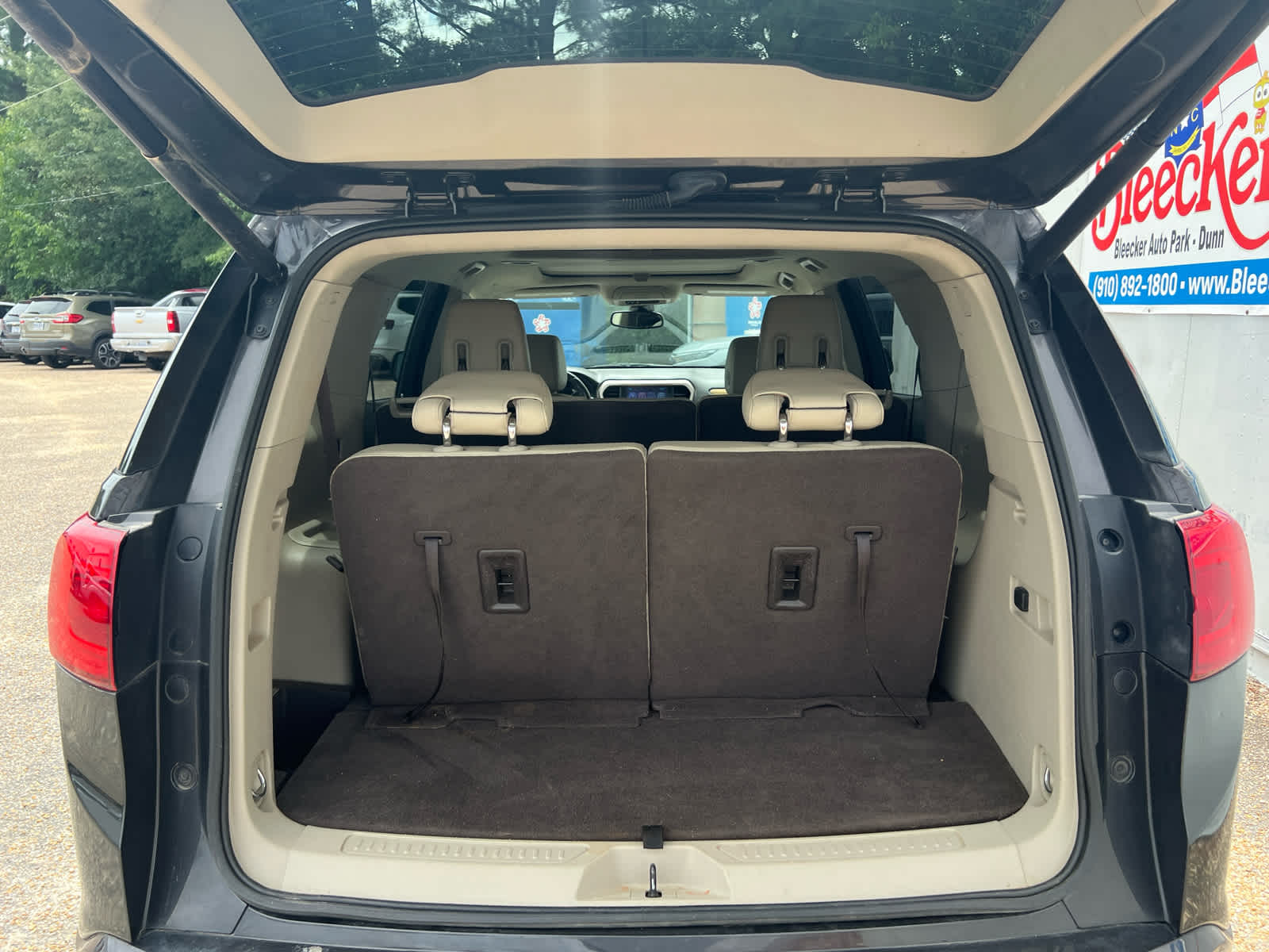 2017 GMC Acadia Denali