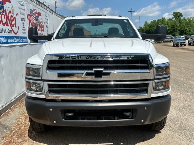 2022 Chevrolet Silverado 6500 HD Work Truck