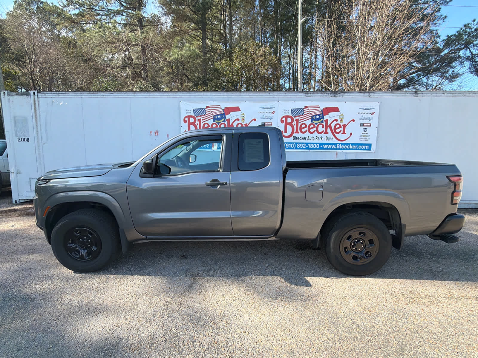 2023 Nissan Frontier S