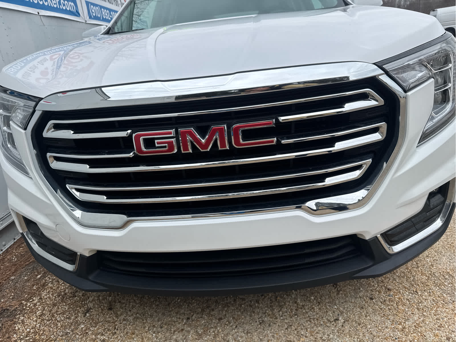2024 GMC Terrain SLT