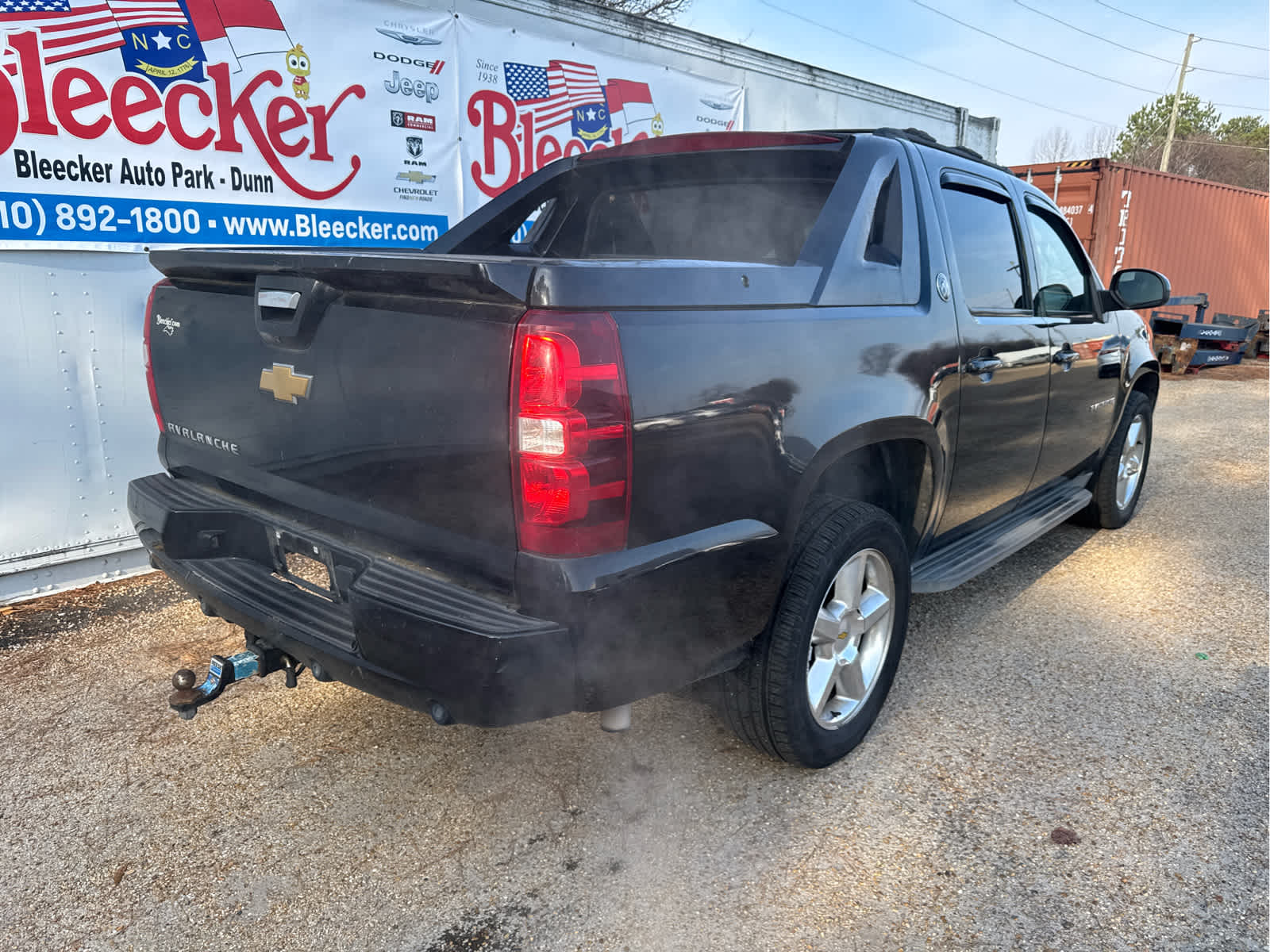 2013 Chevrolet Avalanche LS