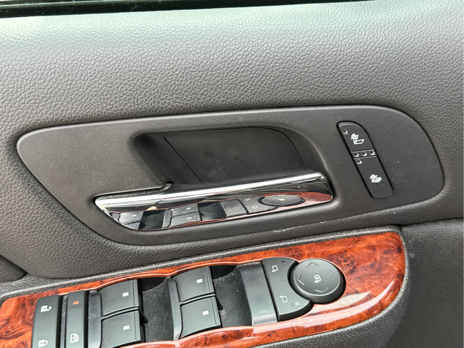 2013 Chevrolet Avalanche LT