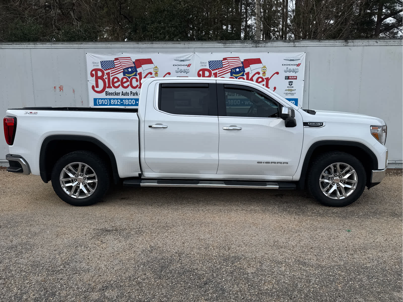 2020 GMC Sierra 1500 SLT