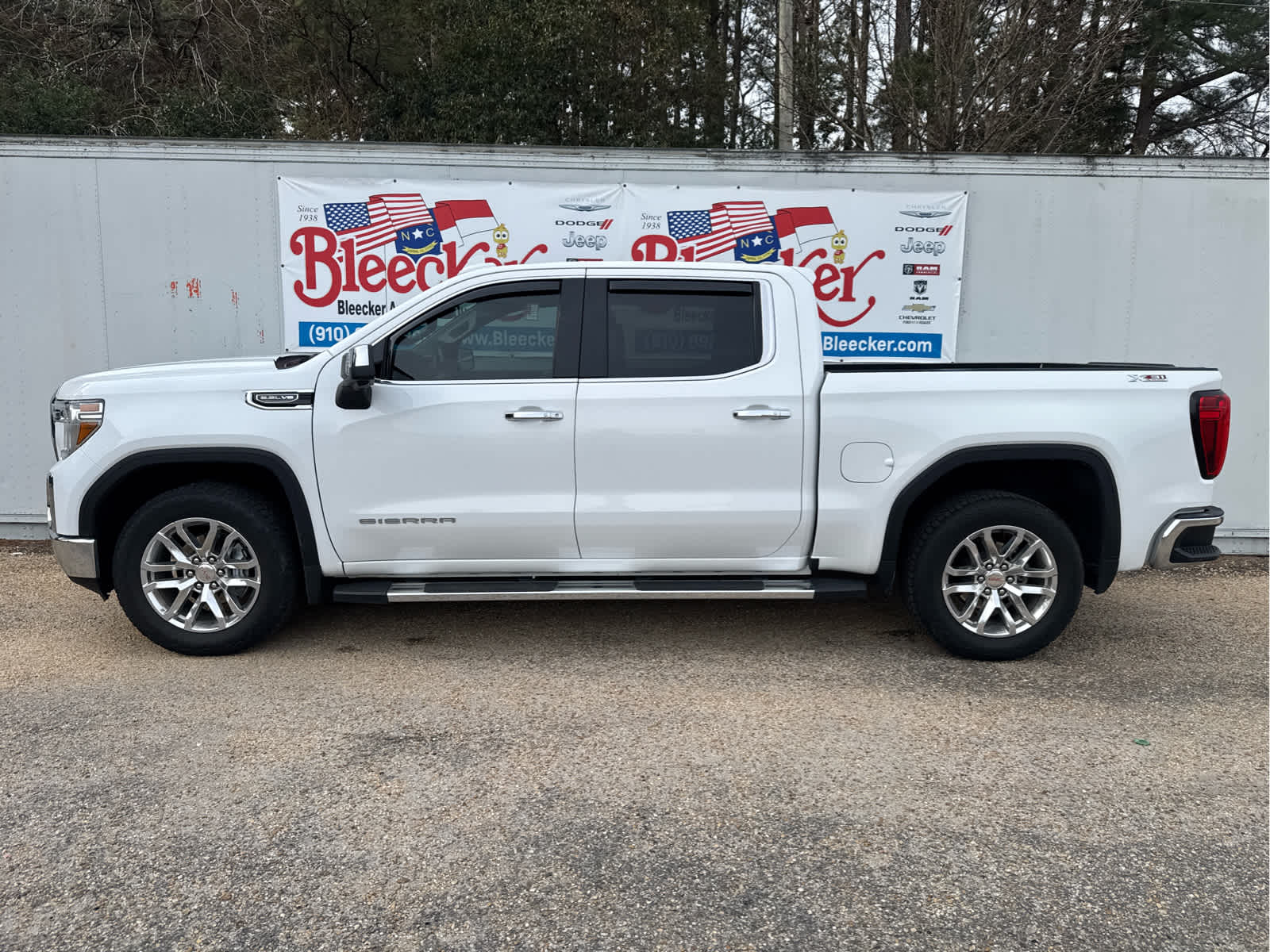 2020 GMC Sierra 1500 SLT