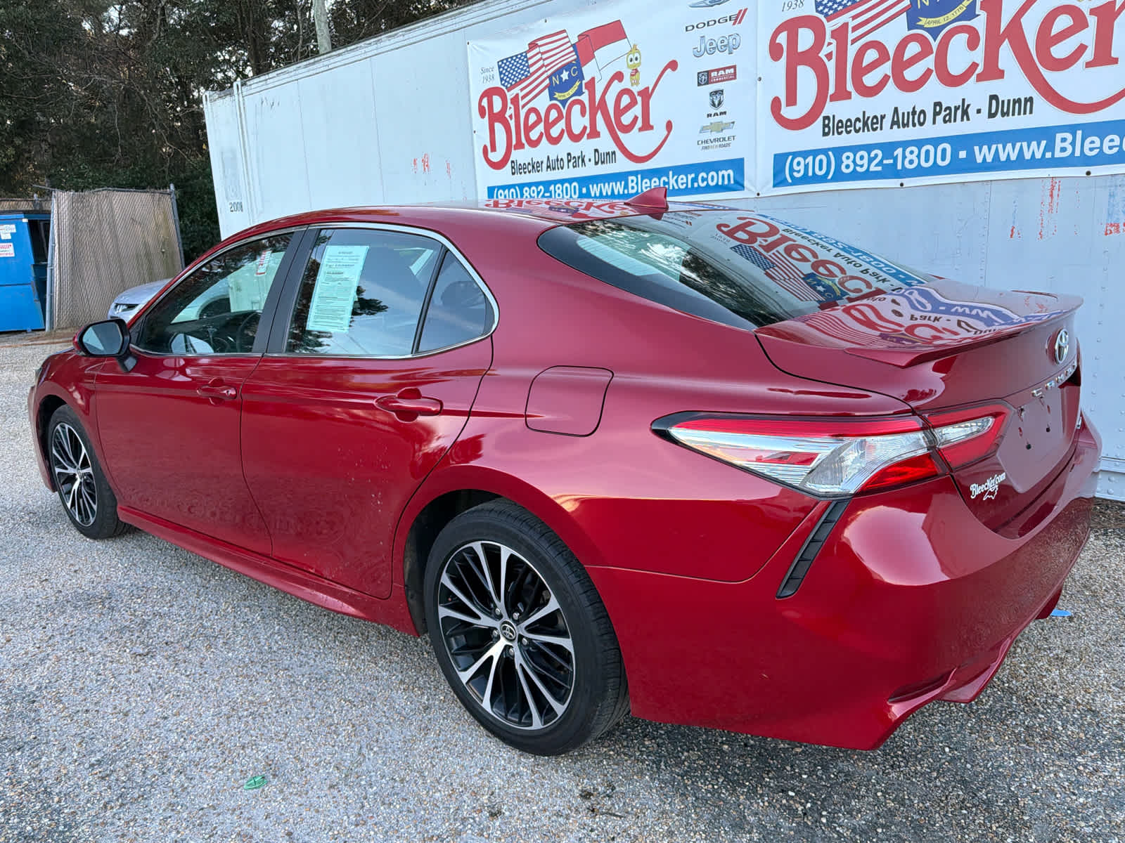 2020 Toyota Camry SE
