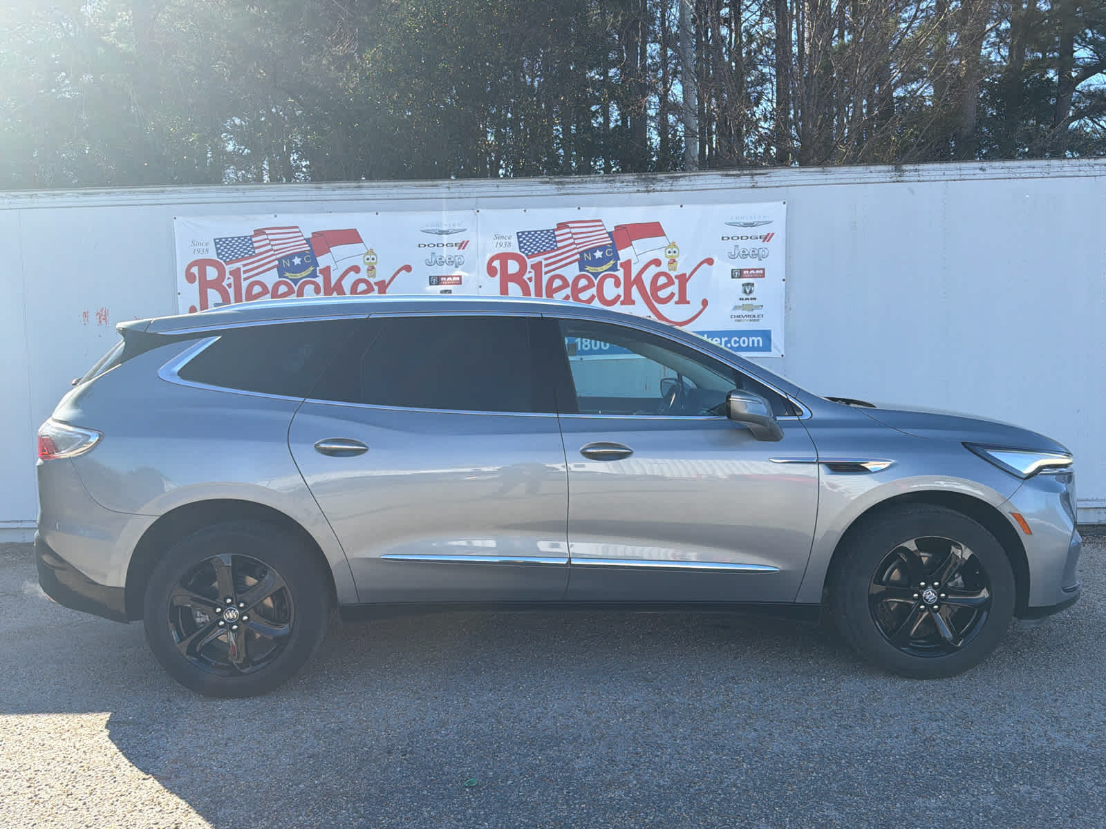 2024 Buick Enclave Essence