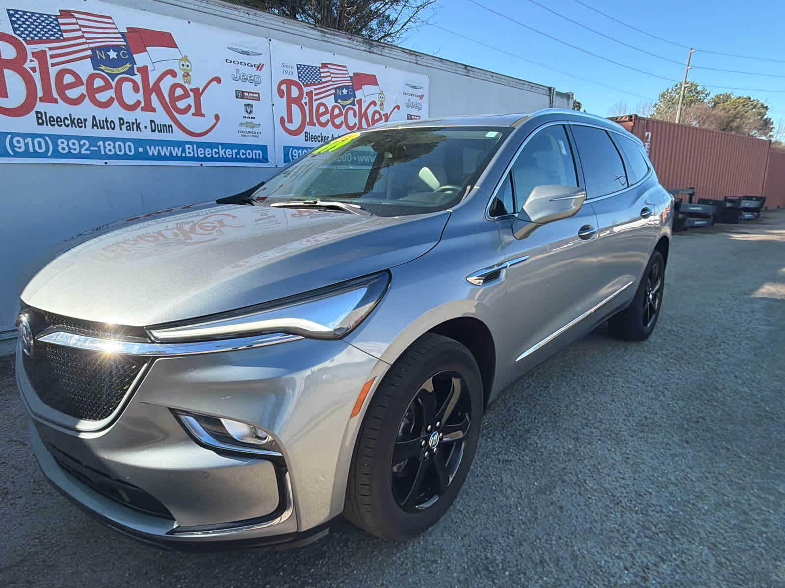 2024 Buick Enclave Essence