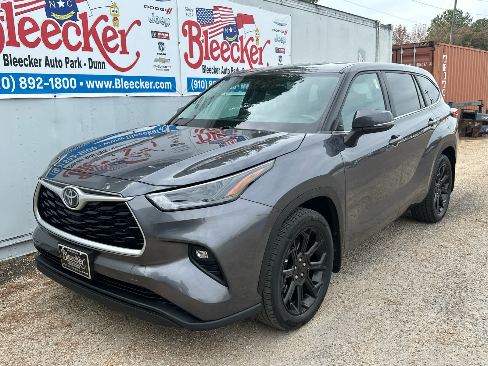 2023 Toyota Highlander L