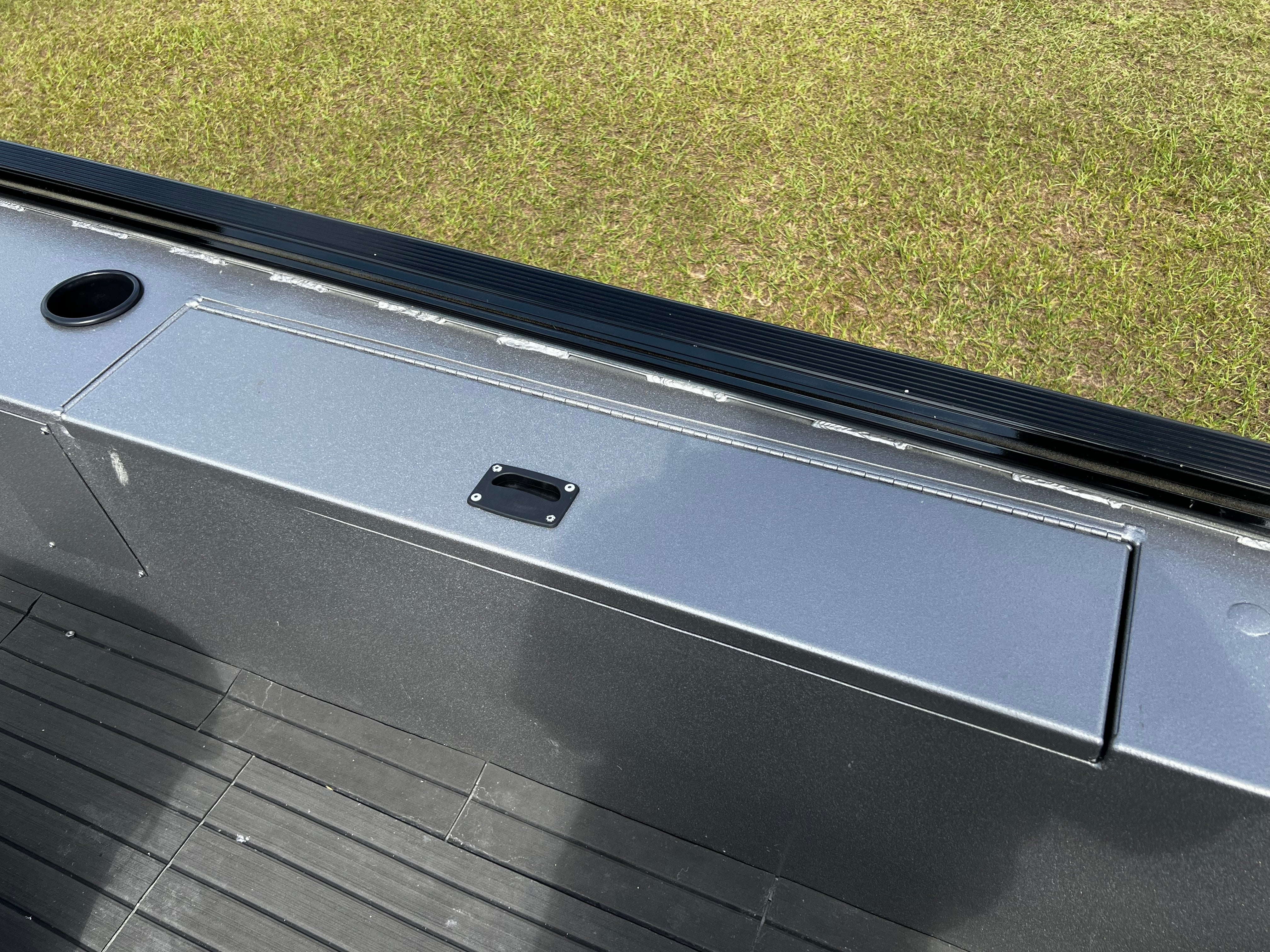 2024 Iowe Scorpion Stick Base