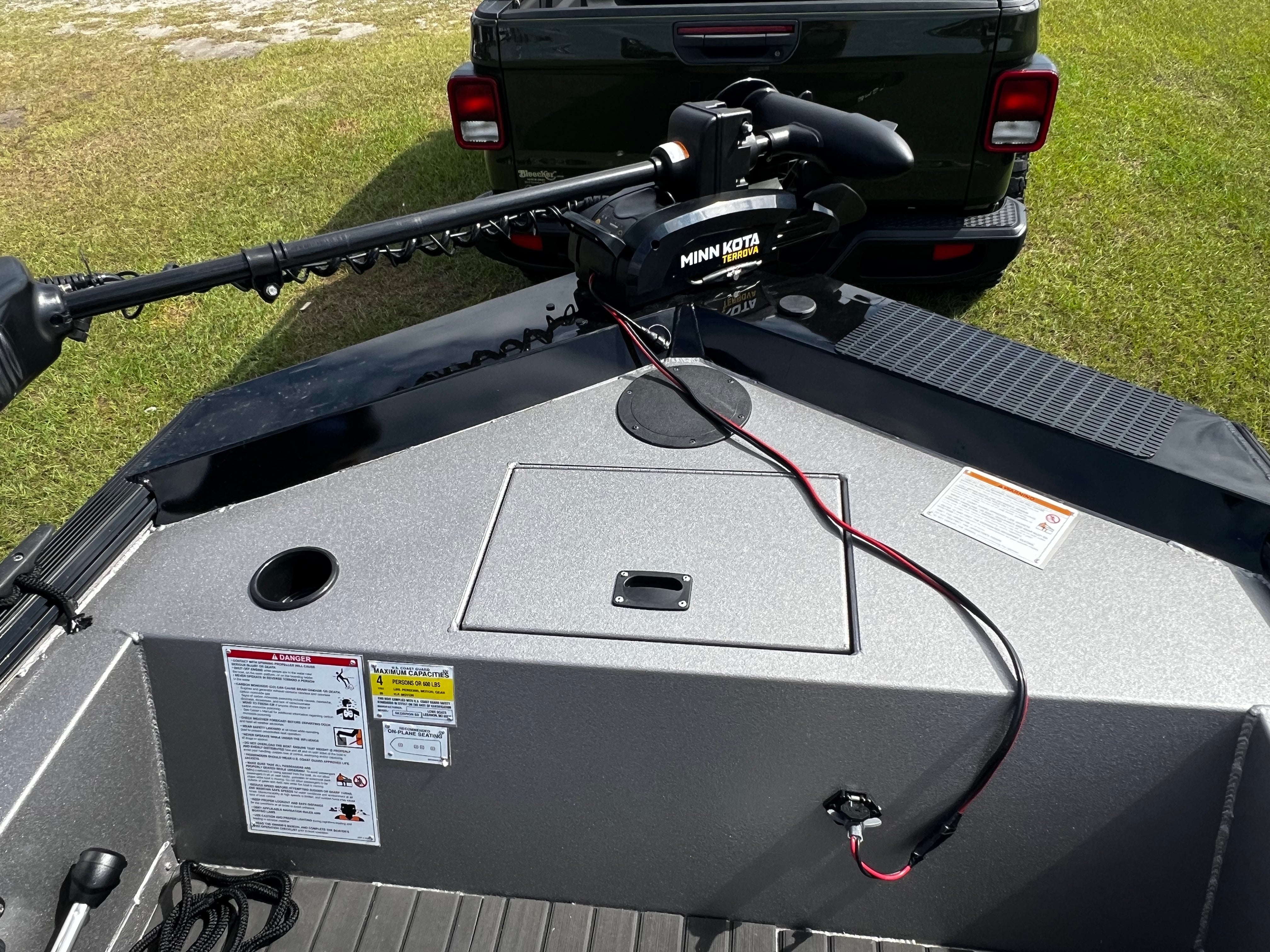 2024 Iowe Scorpion Stick Base