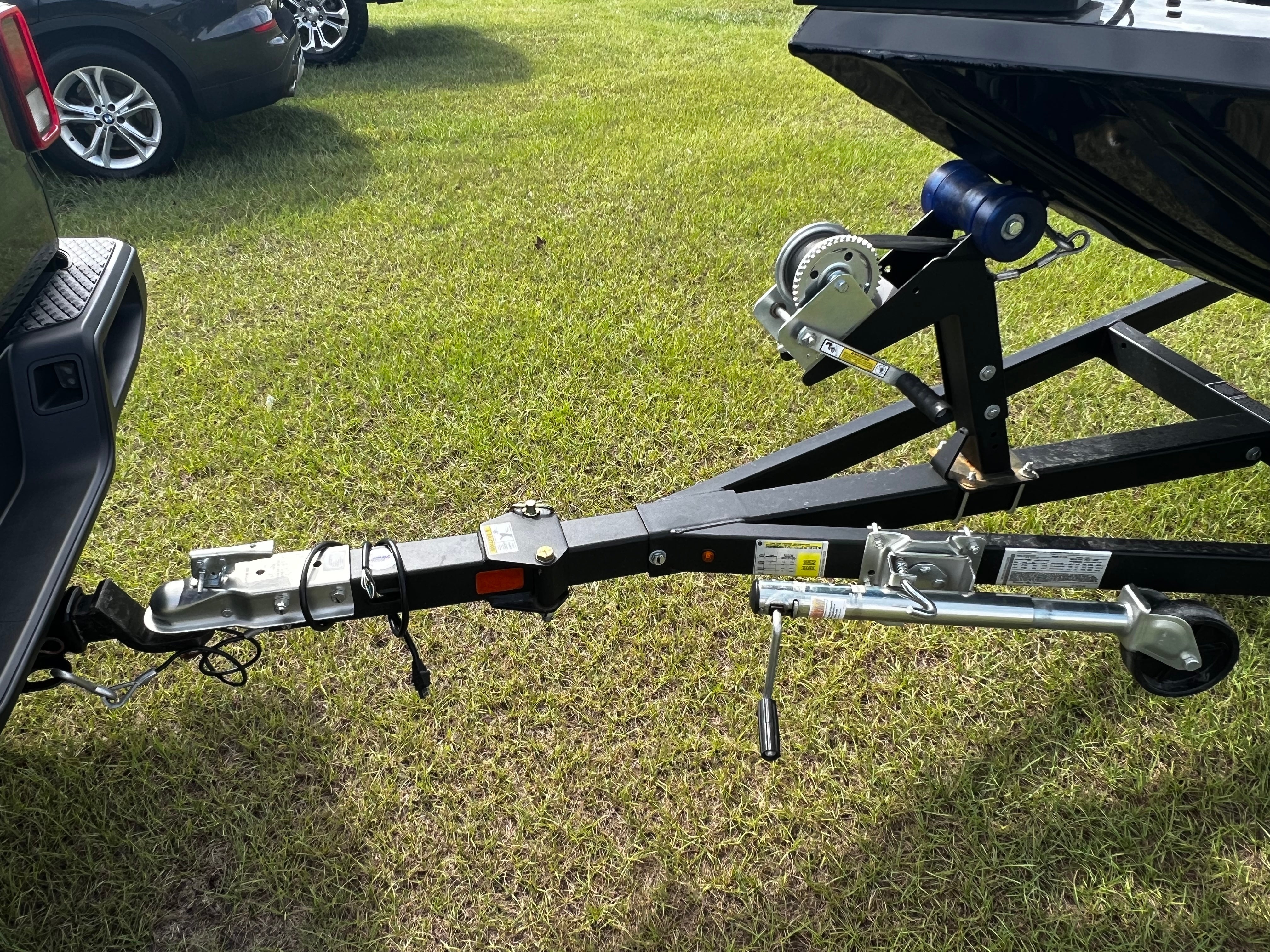 2024 Iowe Scorpion Stick Base