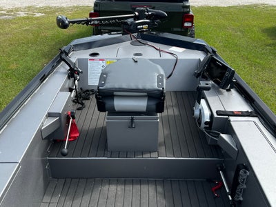 2024 Iowe Scorpion Stick Base