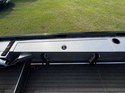 2024 Iowe Scorpion Stick Base